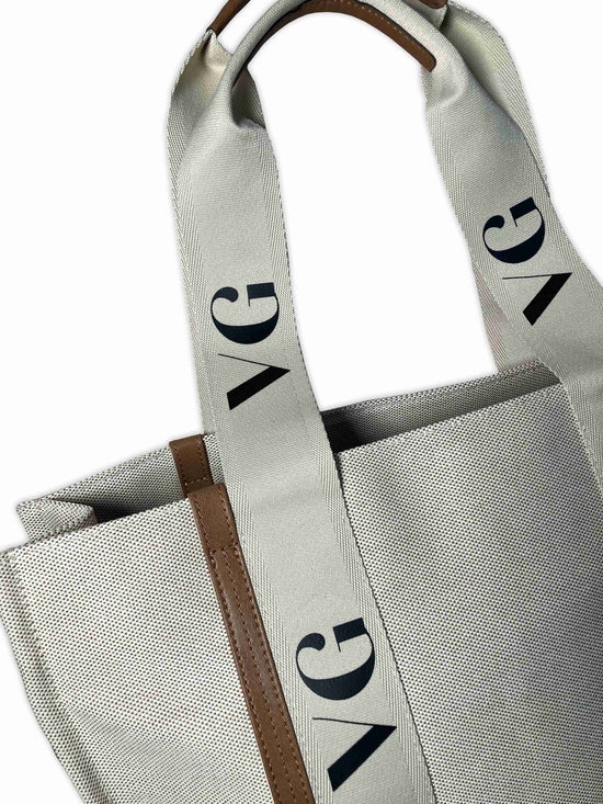 here, our Vivien Tote is shown with simple monogram